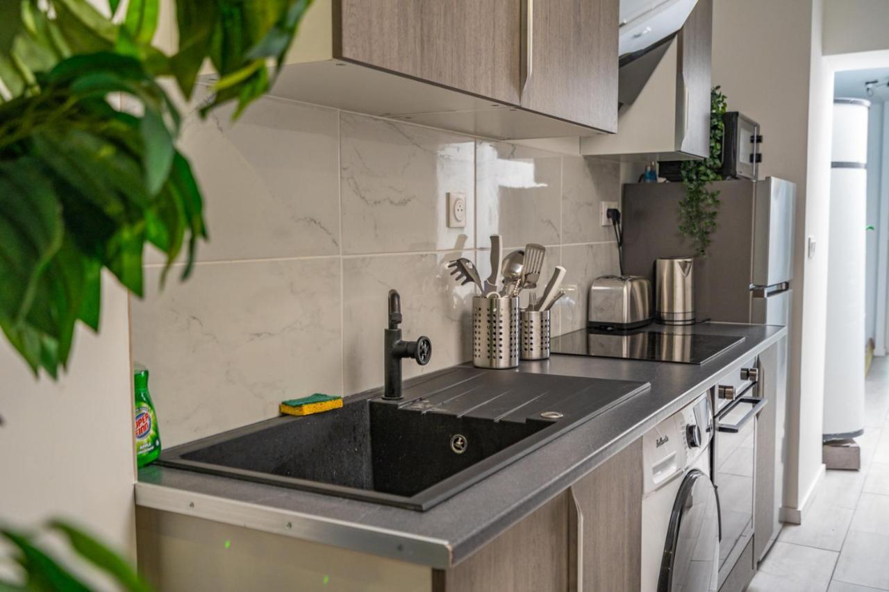 Capsule Ocean - Jacuzzi - Billard - Netflix - 2 - Cuisine * Valenciennes